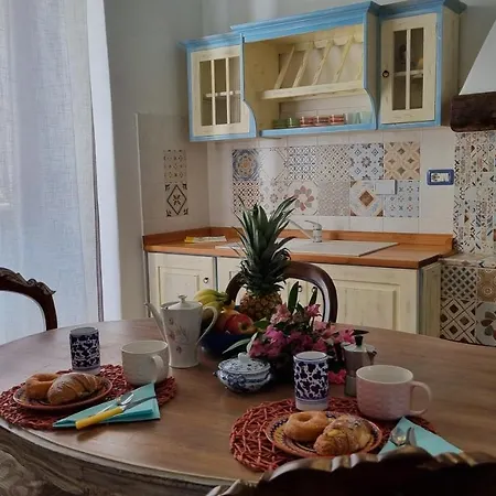 La Terrazza Nel Cuore Di בית נופש קאפוליברי