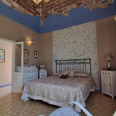 בית נופש La Terrazza Nel Cuore Di קאפוליברי