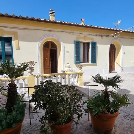 בית נופש La Terrazza Nel Cuore Di קאפוליברי