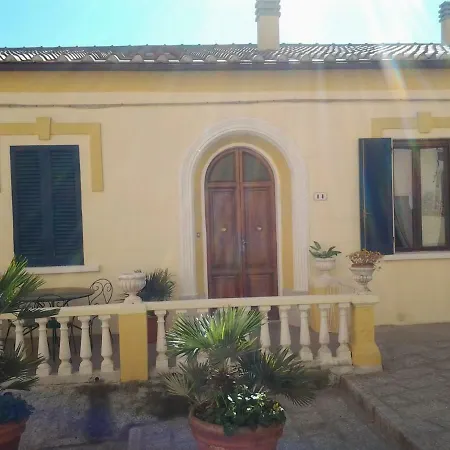 בית נופש La Terrazza Nel Cuore Di קאפוליברי
